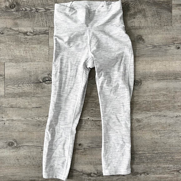 Grey Lululemon leggings - Picture 1 of 3